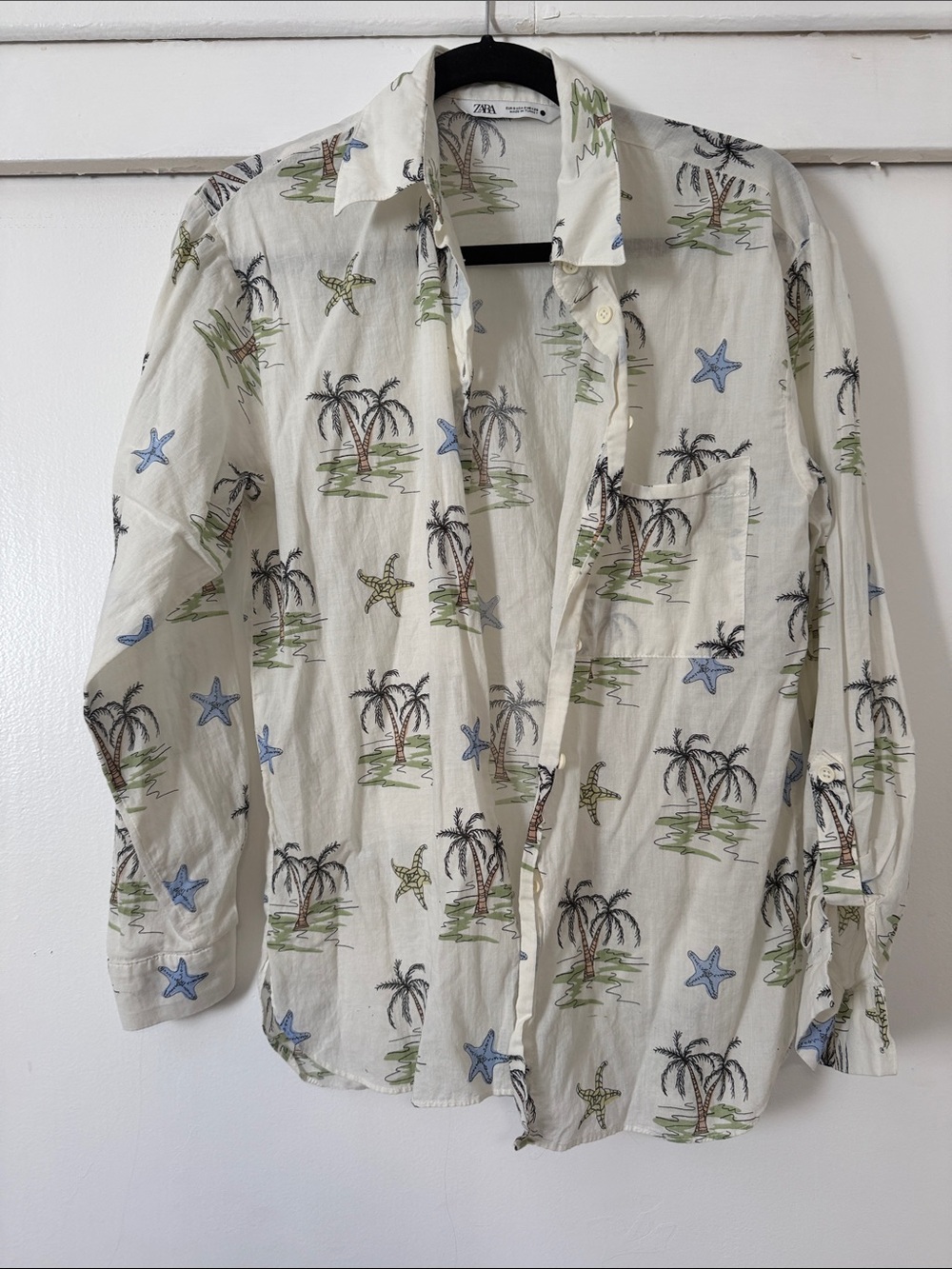 Zara Tropical Palm lightweight Button-Down Shirt Small